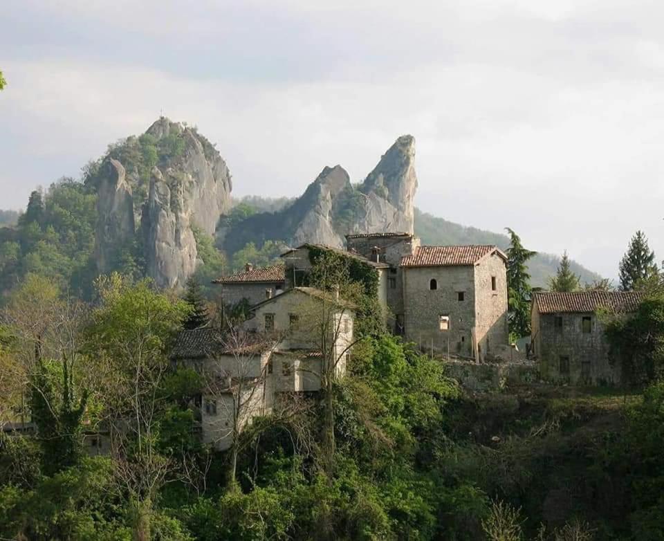 Agriturismo Casa Rastelli Monte Orsello Bagian luar foto